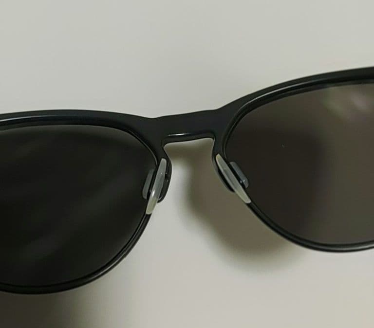 l*3様 美品　OAKLEY　LATCH KEY　OO9394-1155