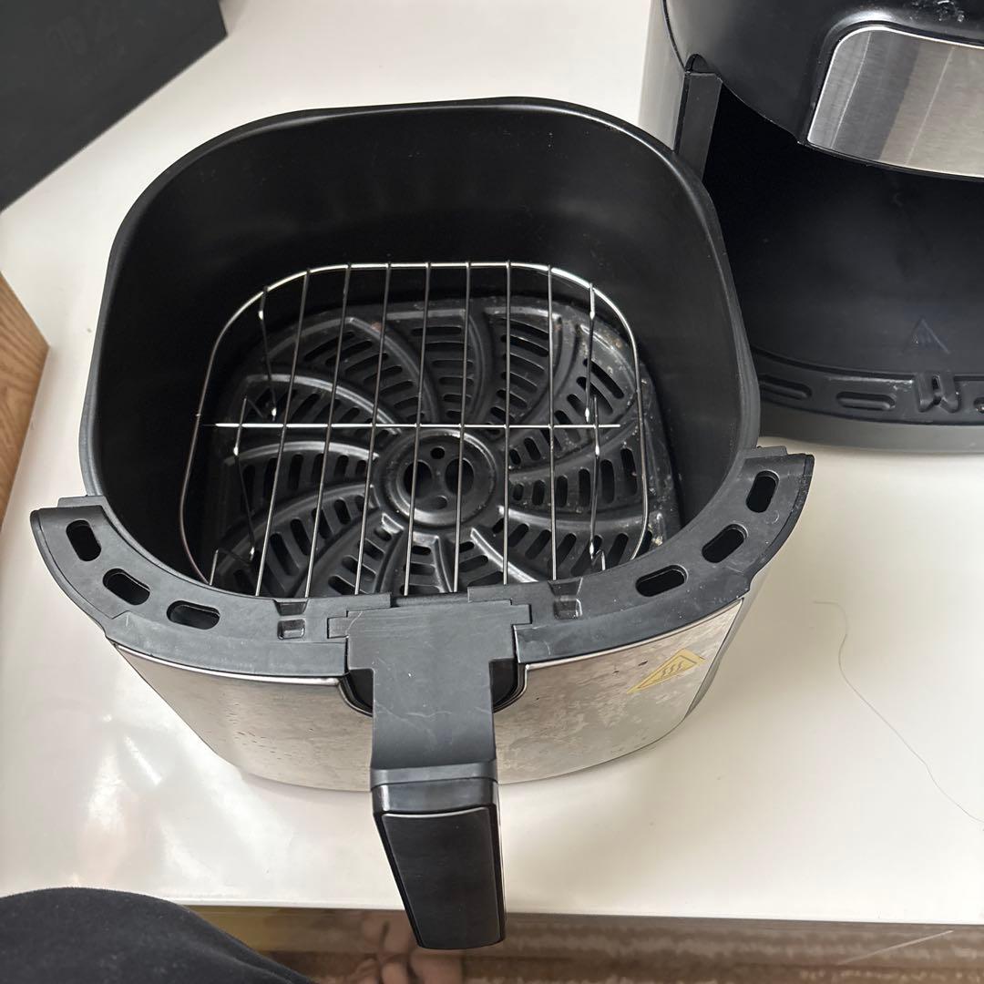 Gourmia 電気フライヤー バスケット付き