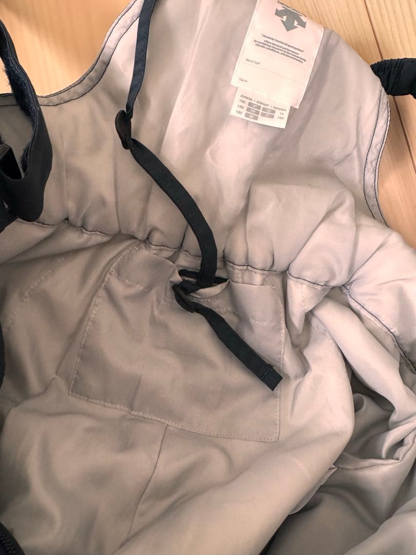 DESCENTE 160サイズ　スキーウェア 上下