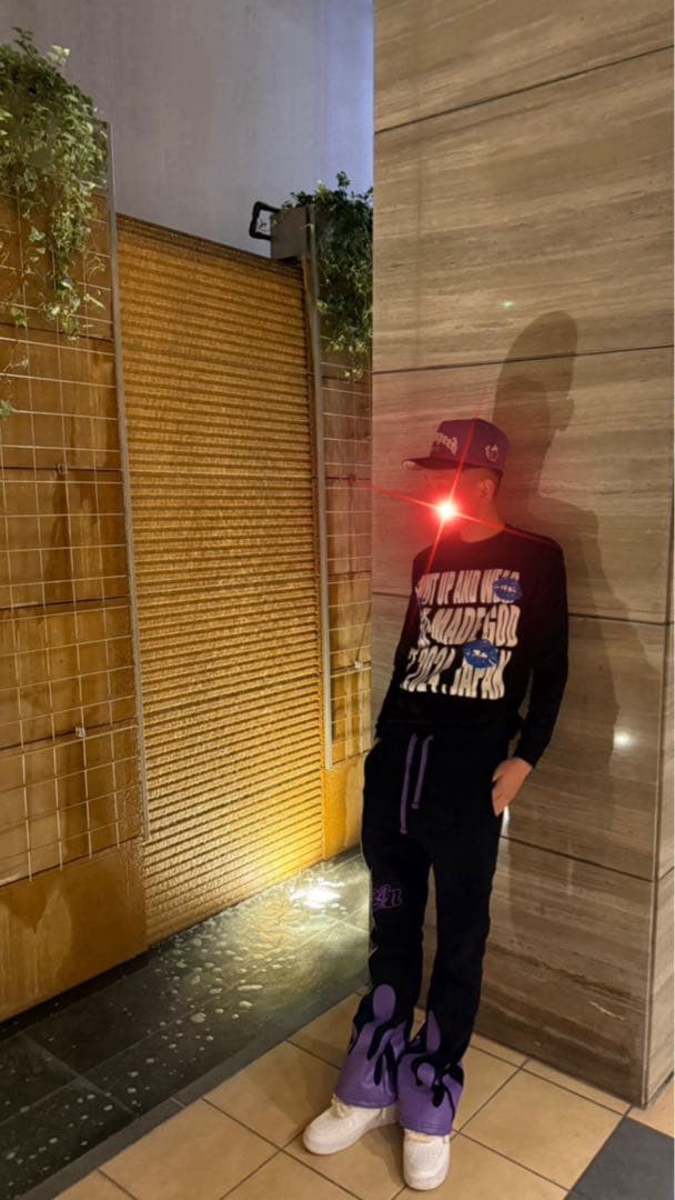 le4n フレアパンツ　s