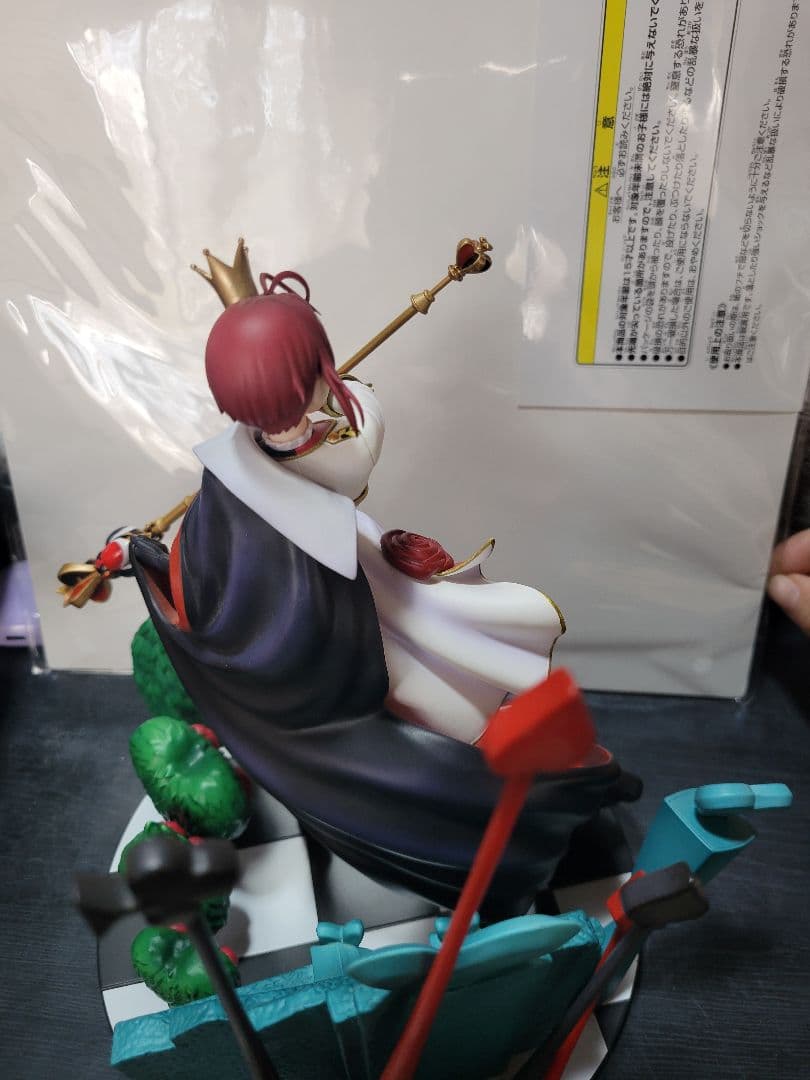 F*e様 リドル・ローズハート　ツイステ　1/8スケールフィギュア　値下げ中