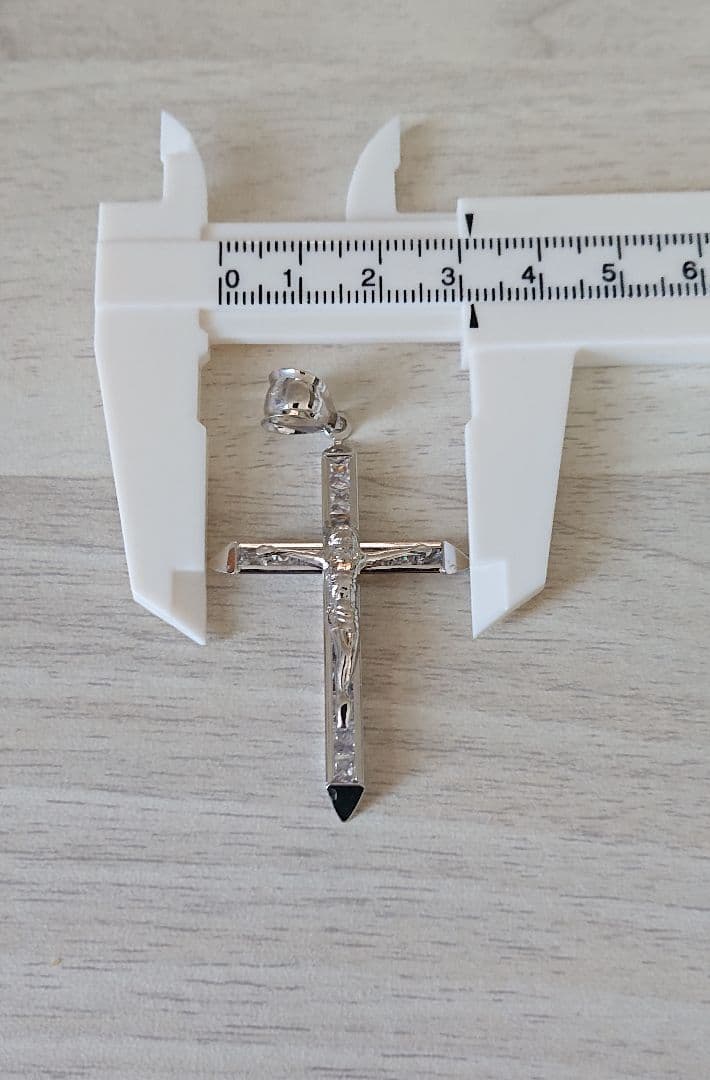 10K ホワイトゴールド　ジーザス　クロスペンダント　WG K10 10金