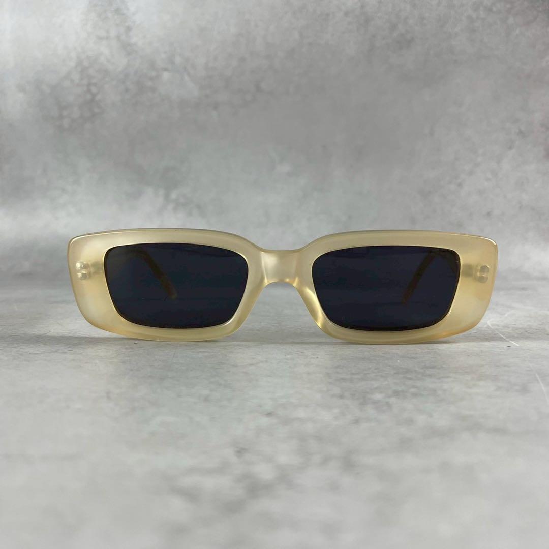 希少カラー　GUCCI グッチ スクエア　サングラス　サイドロゴ　GG 242
