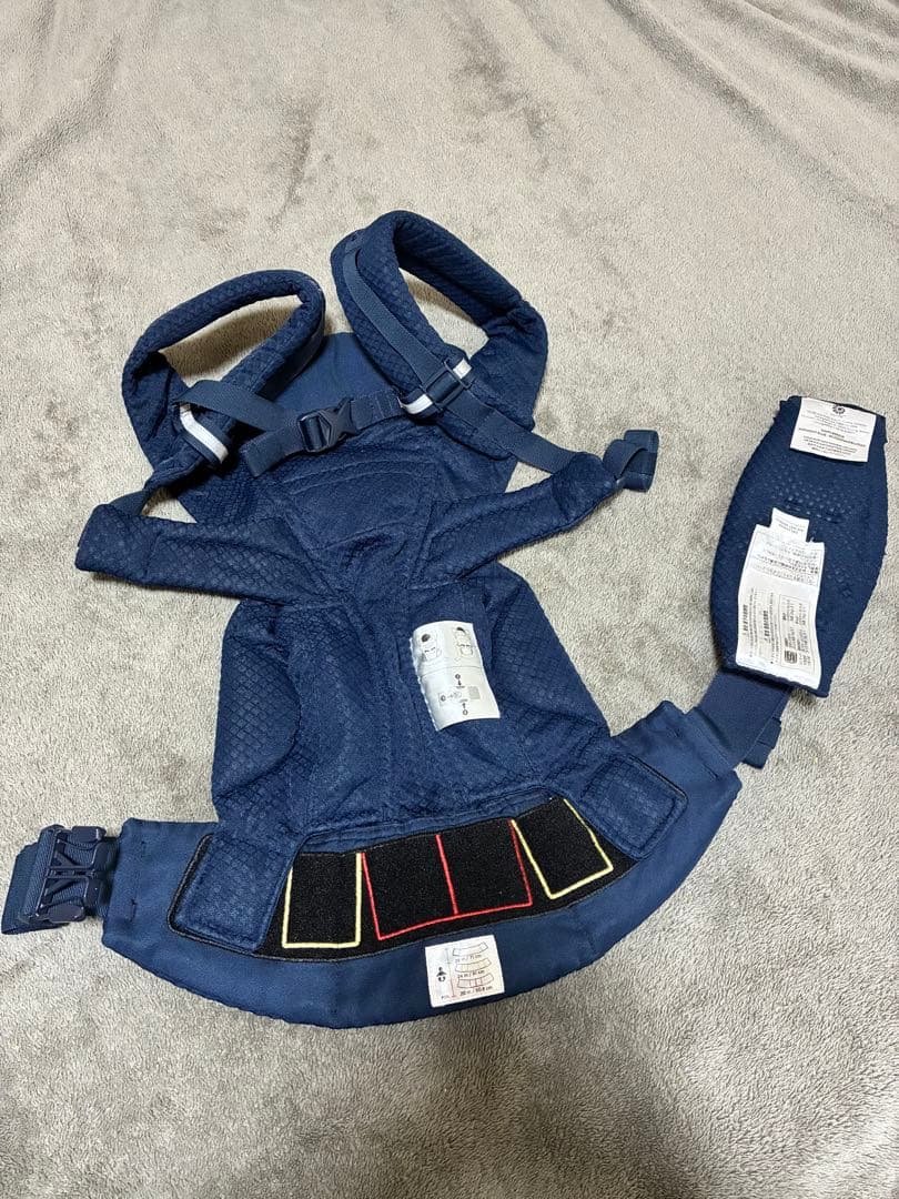 ergobaby OMNIbreeze 抱っこ紐　ミッドナイトブルー