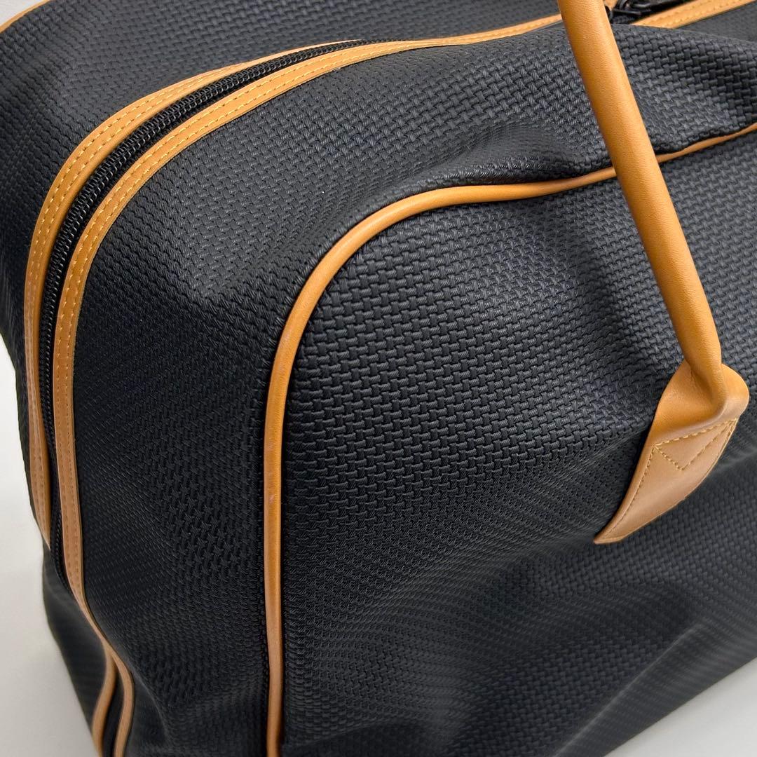 【極上美品】正規店購入品 イヴサンローラン YSL型押し ボストンバッグ 大容量