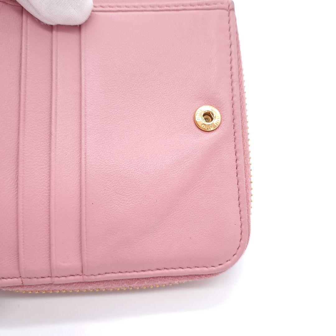 miu miu ミュウミュウ マテラッセ ファスナー 二つ折り 財布 ピンク