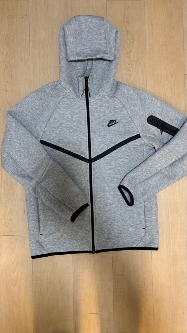 NIKE テックフリース セットアップ M グレー　現行モデル