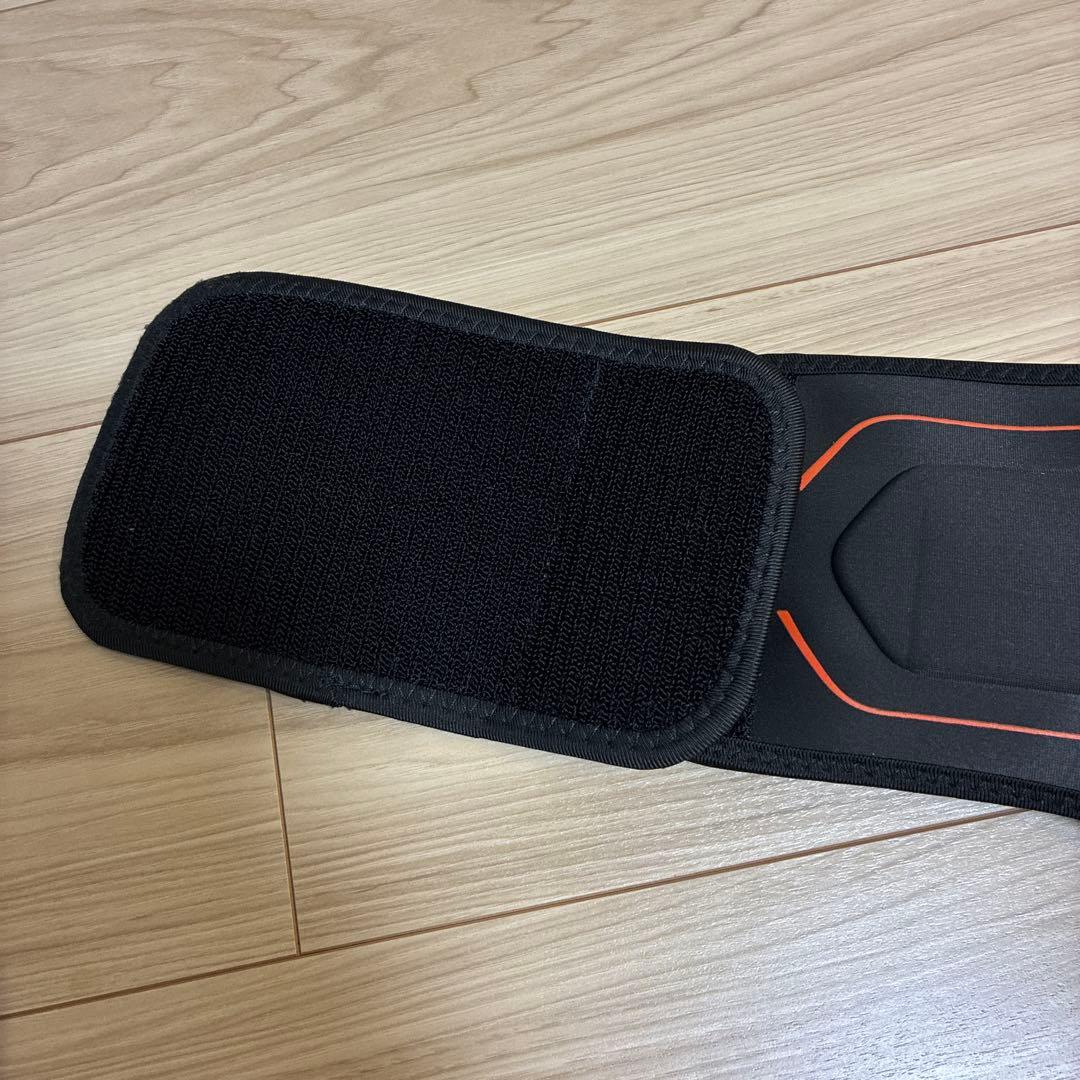 【動作確認済】【美品】SIXPAD Bottom Belt Sサイズ