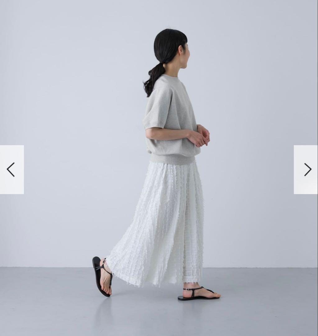 【美品】かぐれ サカリバーフレンチスリーブ 2025春夏　半袖トップス グレー