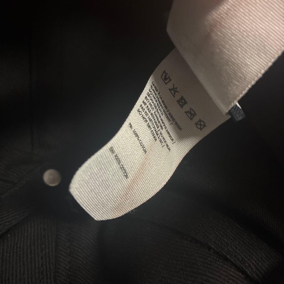 JACQUEMUS ブラック キャップ フリンジ