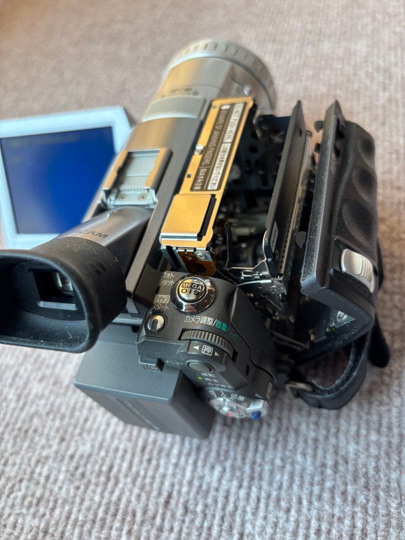 《録画・再生可動品》パナソニック ビデオカメラ NV-GS100K-SミニDV