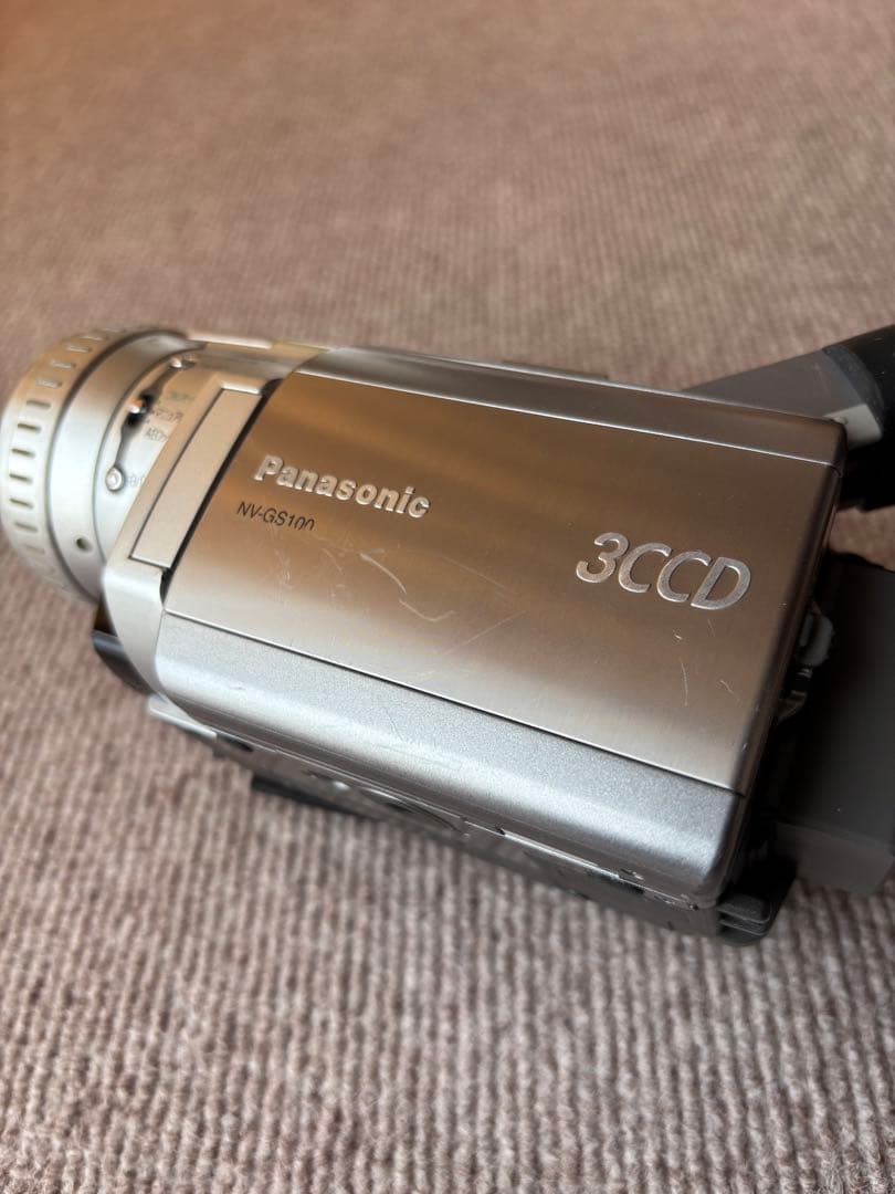 《録画・再生可動品》パナソニック ビデオカメラ NV-GS100K-SミニDV