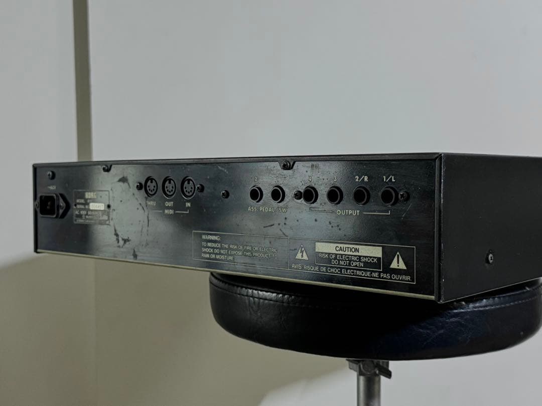 KORG M1R シンセサイザー音源モジュール ビンテージシンセ