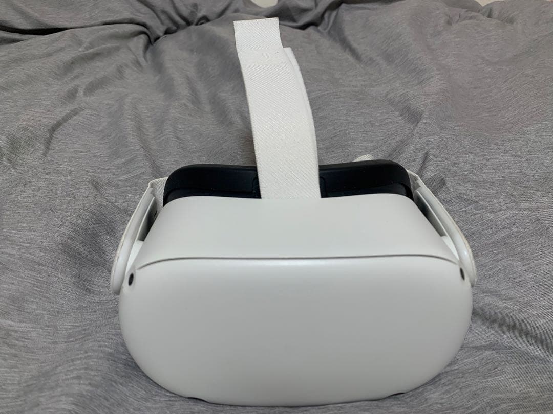   Quest 2—VRヘッドセット—64GB