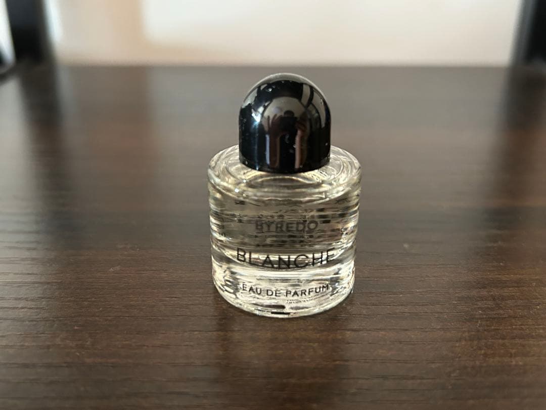 香水(ユニセックス) BYREDO BLANCHE Eau de Parfum 8ml