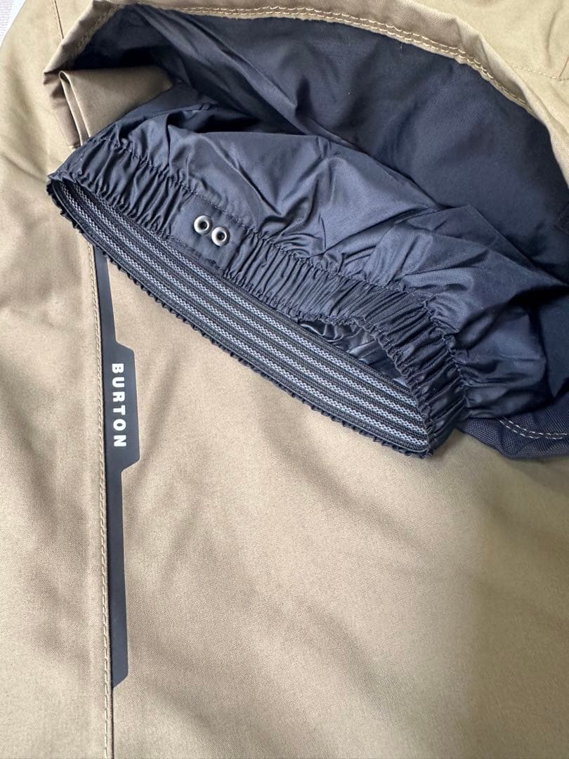 未使用　BURTON スノーボードパンツ L Size
