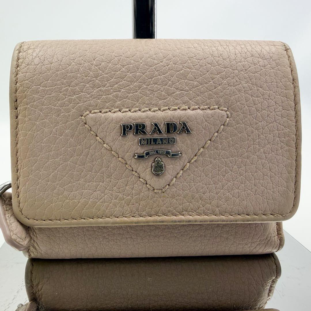 現行✨プラダ 三つ折り財布 ヴィッテロダイノ ステッチ レザー ピンクベージュ