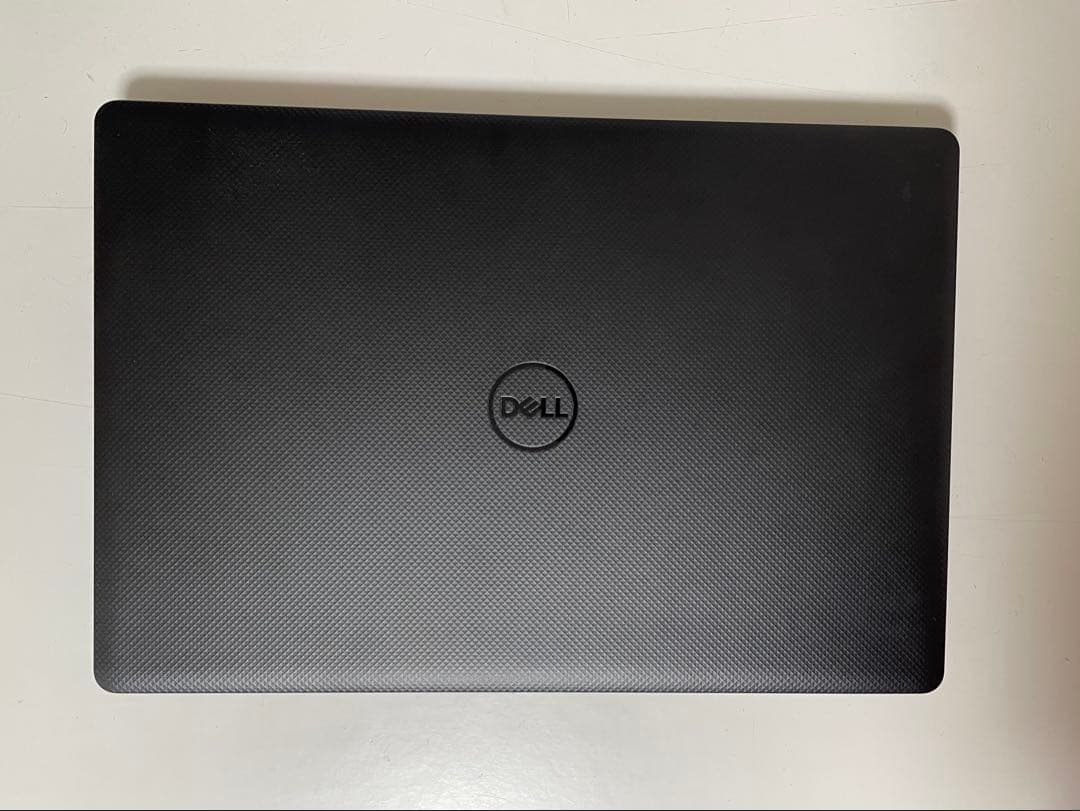 第７世代Core i3 DELL Vostro ノートパソコン ブラック