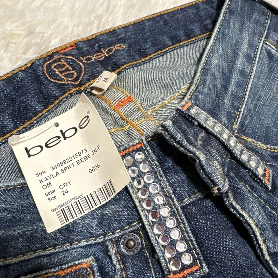 新品未使用　bebe ストーン装飾 ダークデニム ブーツカットパンツ　24