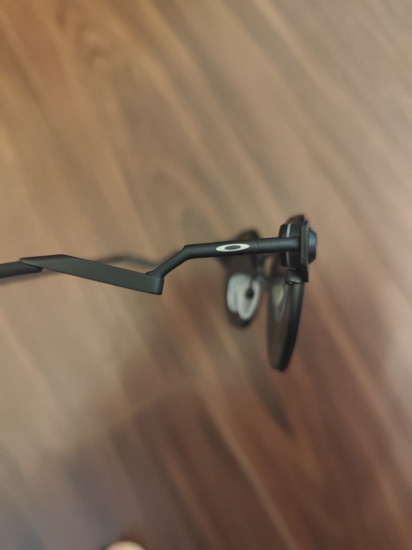 新品未使用 正規品 OAKLEY DEADBOLT オークリー デッドボルト