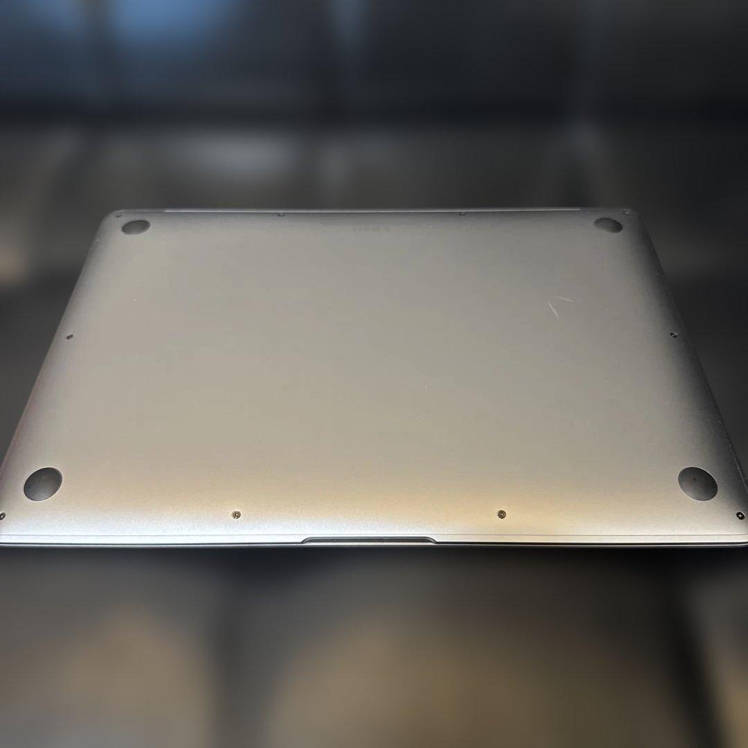 MacBook Air 13-inch（2020）