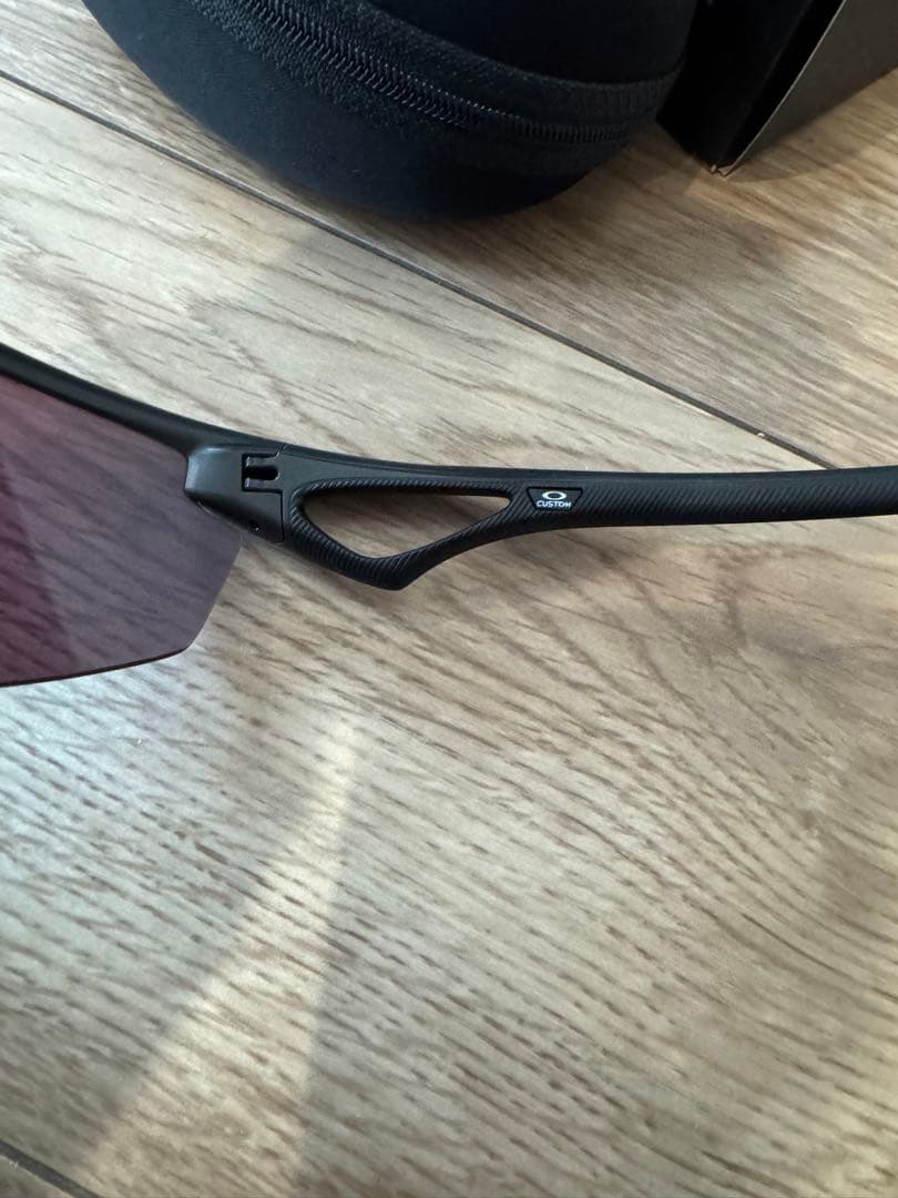 Oakley sphaera オークリー スフィエラ カスタム