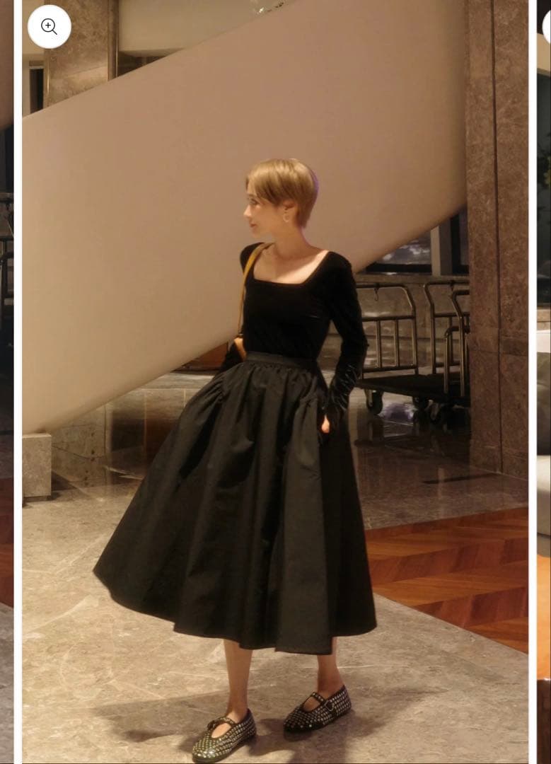 新品未使用★ELLIE エリー アジャストギャザースカート BLACK