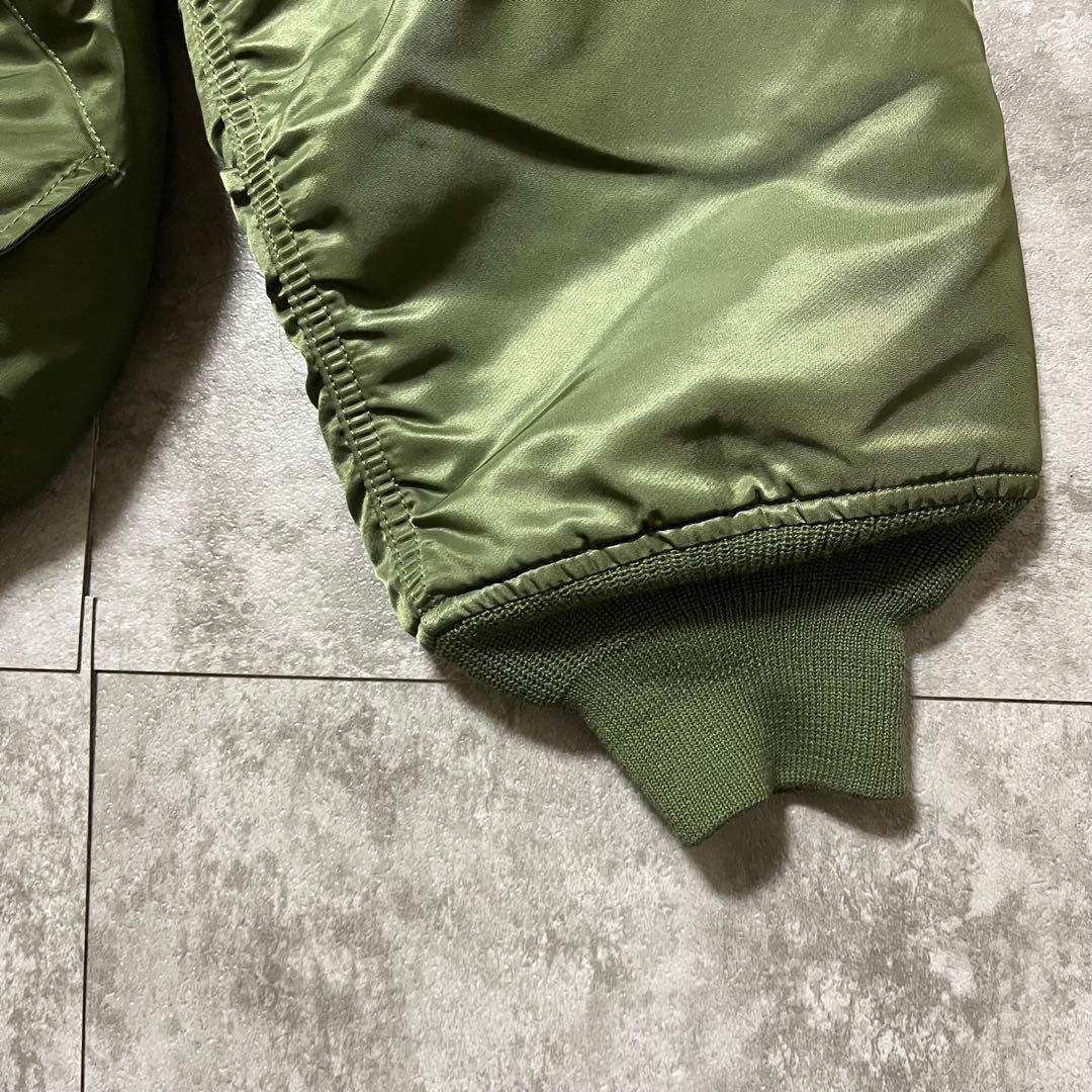 美品　希少サイズ　ALPHA INDUSTRIES MA-1カーキ3L