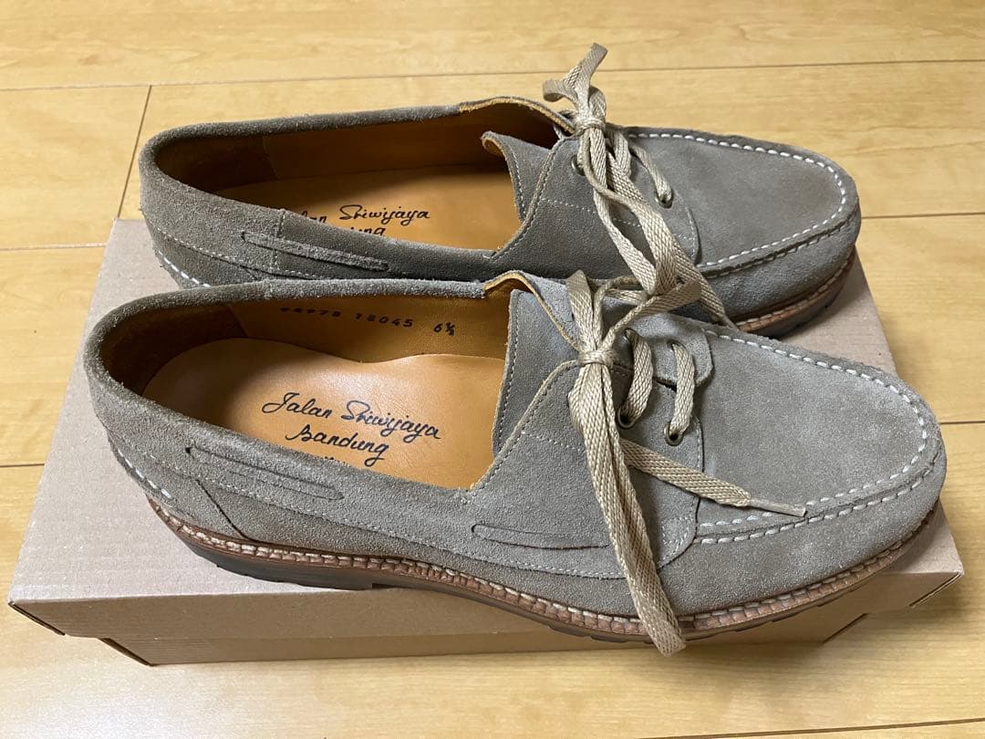 JALAN SRIWIJAYA × BEAMS LIGHTS 別注ボートシューズ