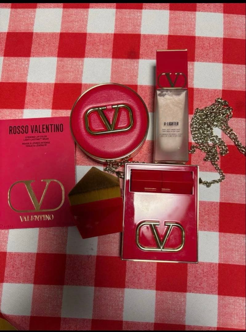 VALENTINO ベースメイクセット