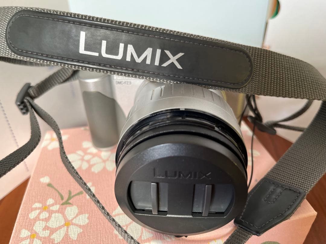 Panasonic DMC-FZ23 シルバー