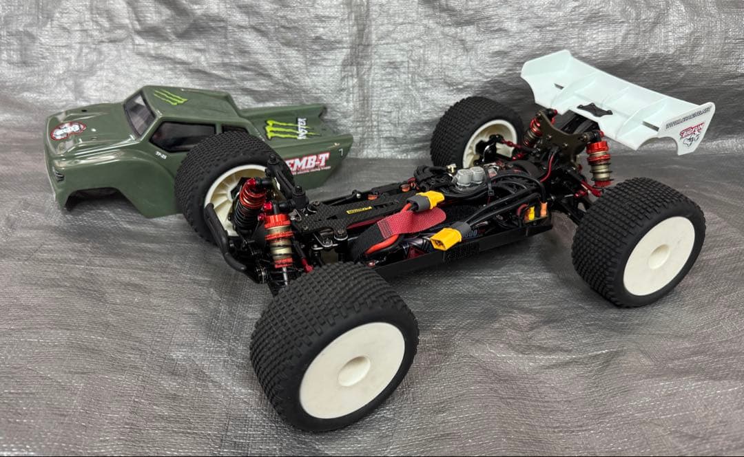 LC レーシングEMB-TG 1/14 4WD