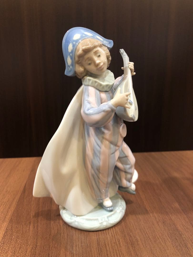 m*a様 LLADRO リヤドロ マンドリンを弾く少年　アルルカンミュージック