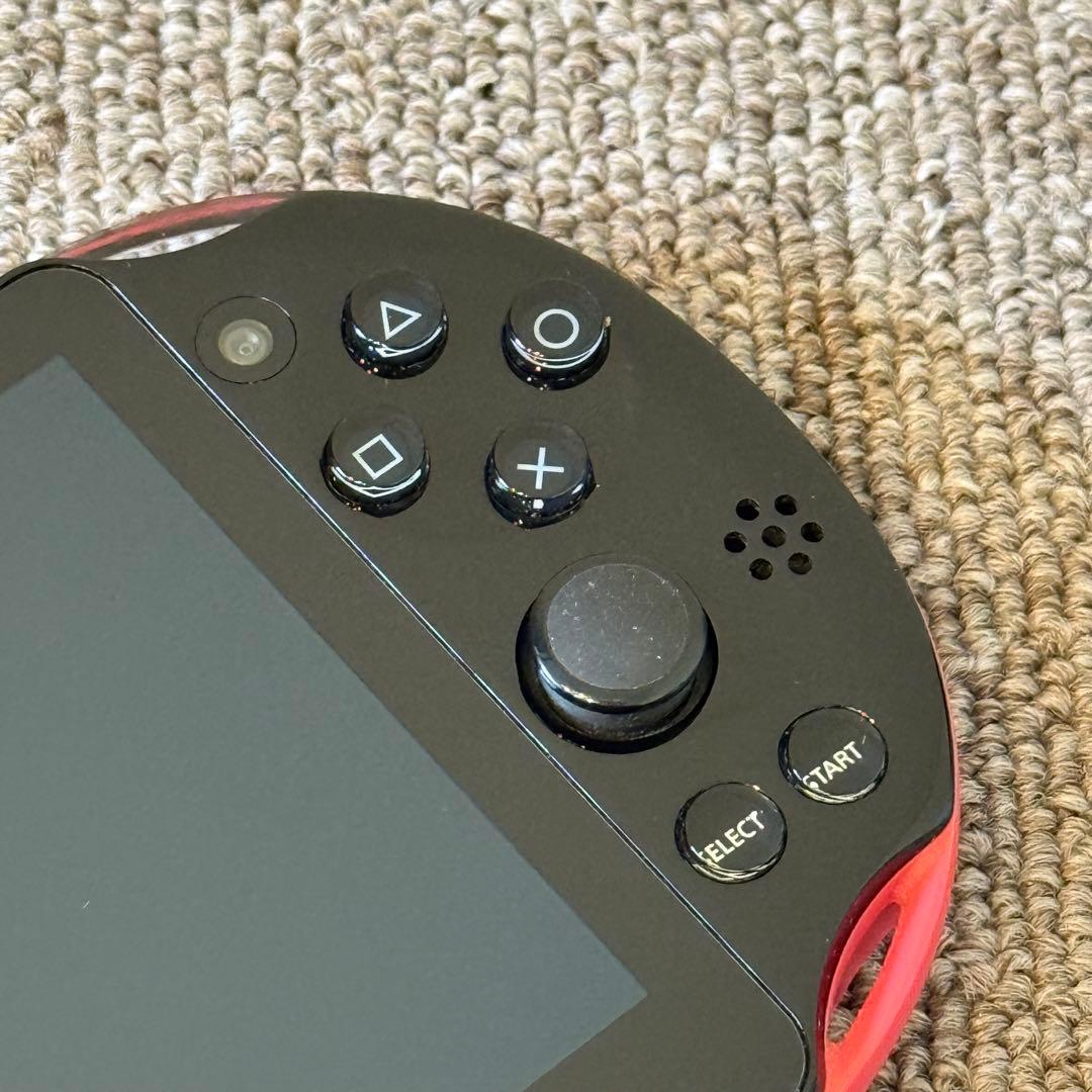 PSVITA PCH-2000 ピンク/ブラック 箱付き