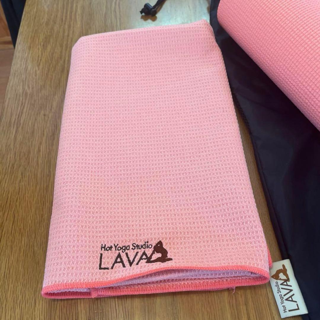 LAVA ピンク ヨガマット ヨガラグ　収納バッグ付き