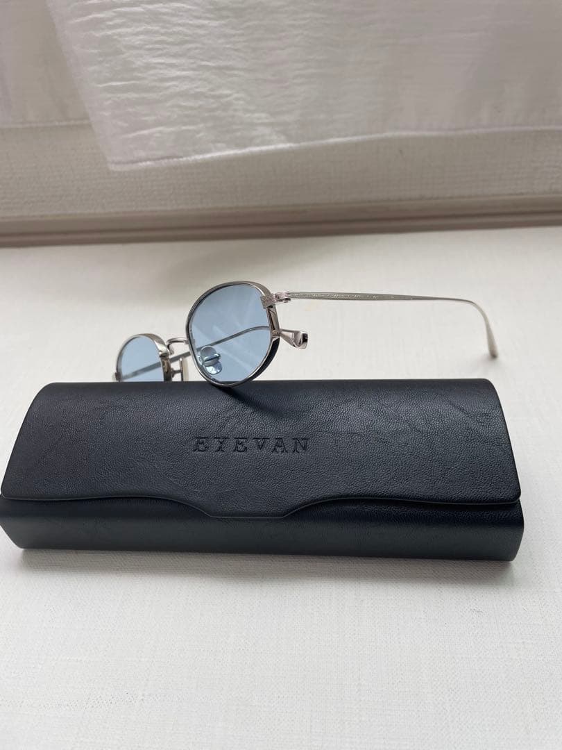 EYEVAN サングラス THOMPSON S シルバー 美品
