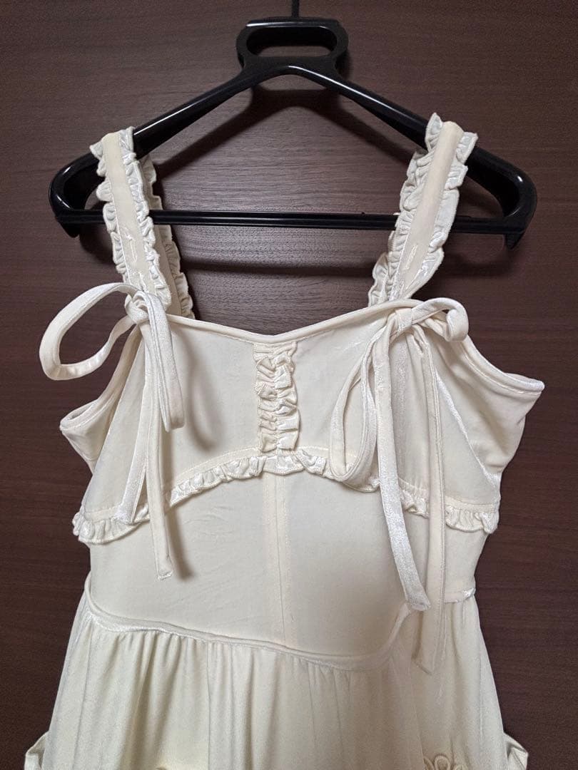 得値下げ〇新品♡【merry jenny】大人気！ベロアワンピース アイボリー