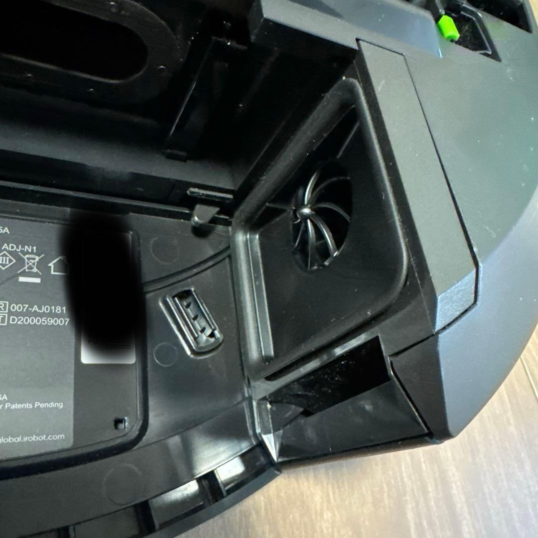 中古　アイロボット　Roomba j7