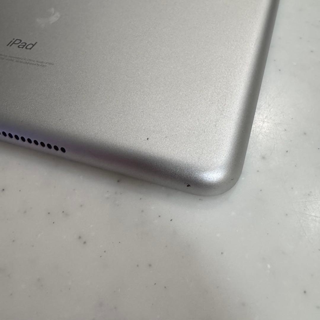 iPad 第6世代 A1954 Wi-Fi + Cellular 32GB