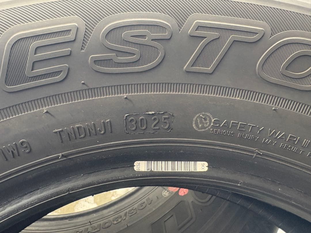 ■ミッキーさま専用②■ BSDueler H/L 195/80R15 4本セット