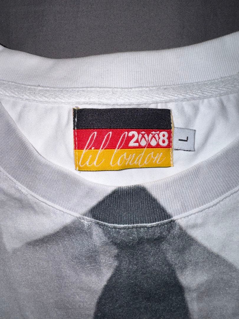 ftiネクタイtシャツ