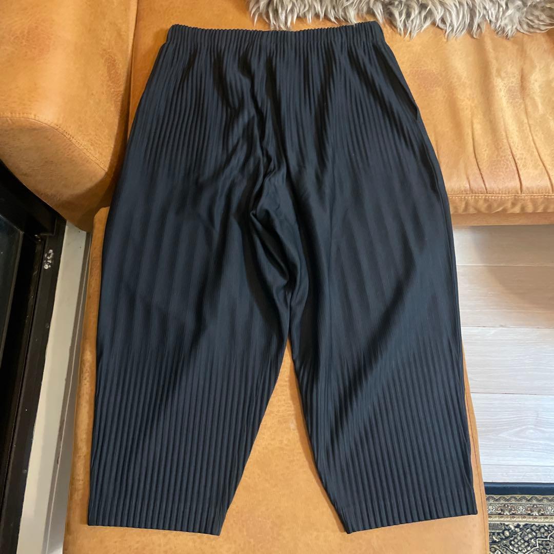 HOMME PLISSÉ ISSEY MIYAKE ブラック
