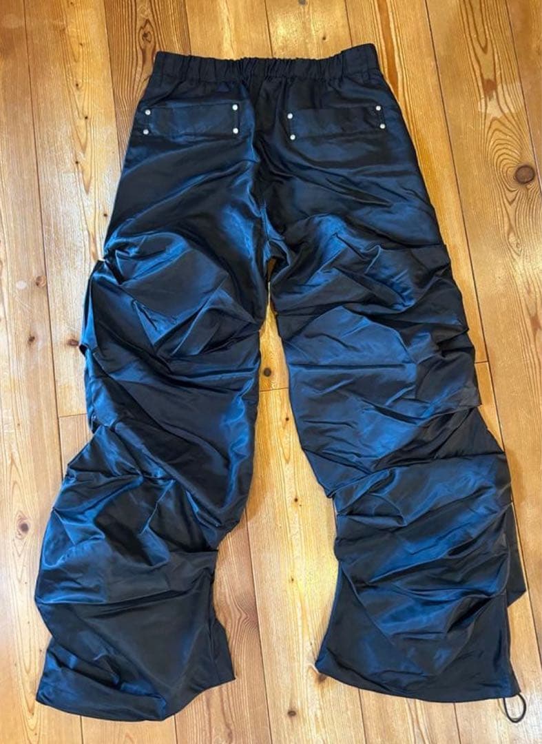 エレン様Jent Louis Parachute Tuck Pants