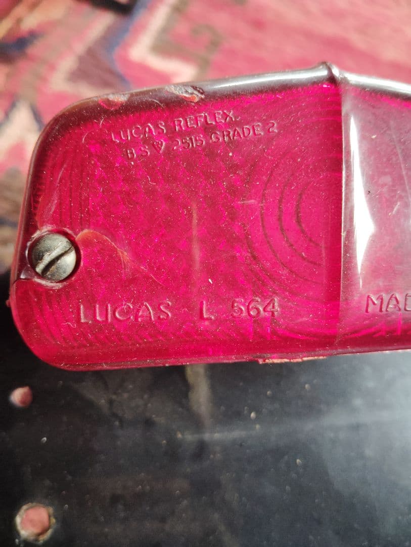 LUCAS 　ルーカス　テールランプ　トライアンフ