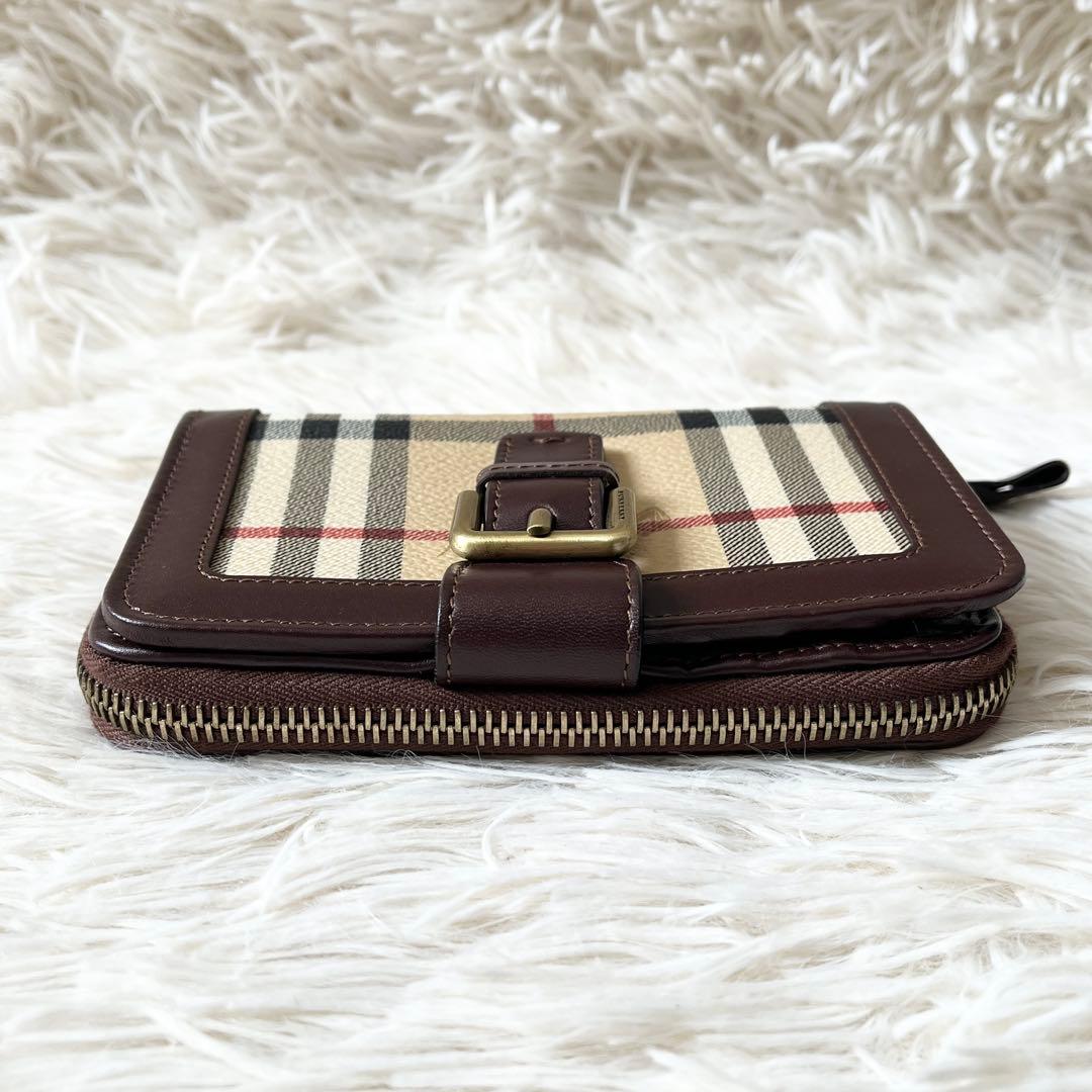 新品✨Burberry バーバリー　ノバチェック　二つ折り財布　ブラウン　レザー