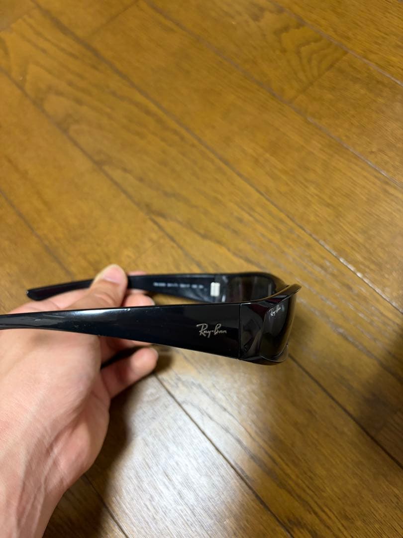 rayban rb4335 サングラス 3house着用