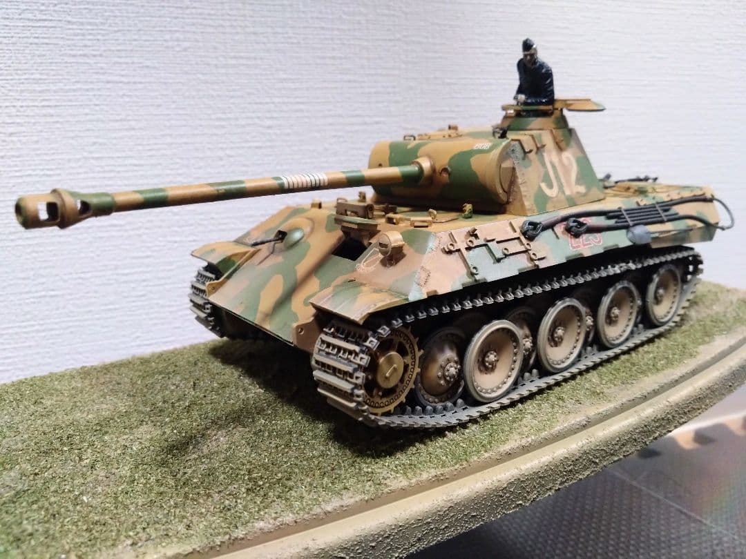 1/35 パンター　戦車　ドイツ軍　プラモデル　ジオラマ