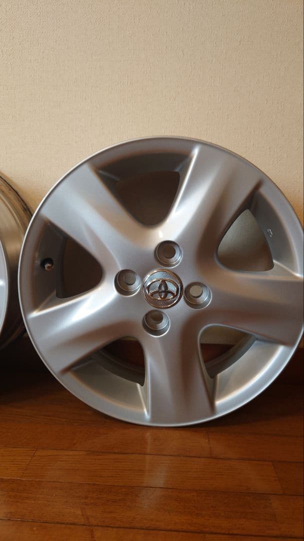 TT-LOWトヨタ純正 15インチ 100 4穴