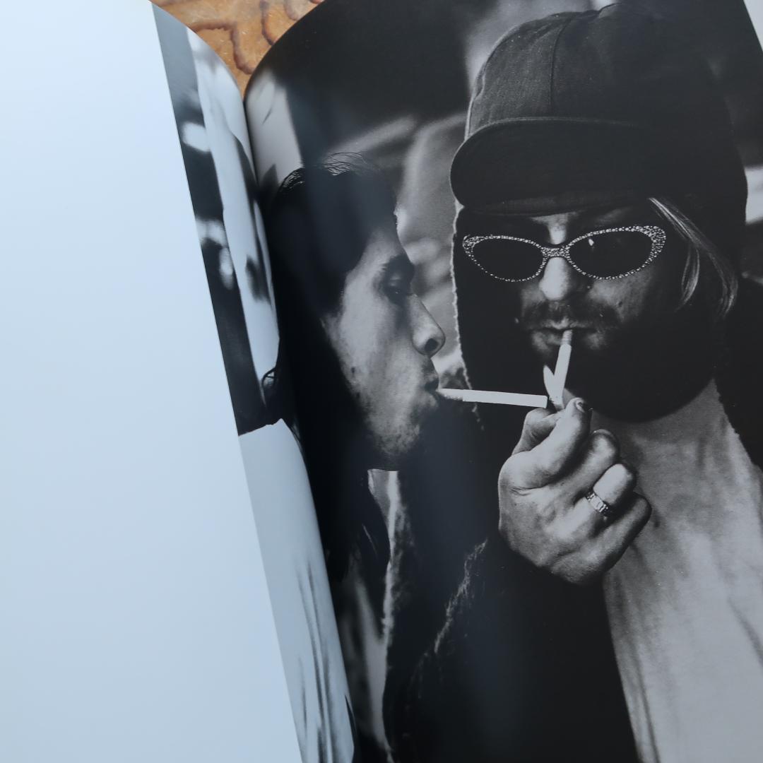 セール！　洋書　Nirvana　ニルヴァーナ　カート・コバーン　写真集