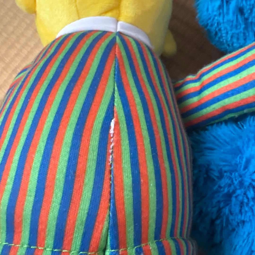 KAWS エルモ ぬいぐるみ ユニクロ